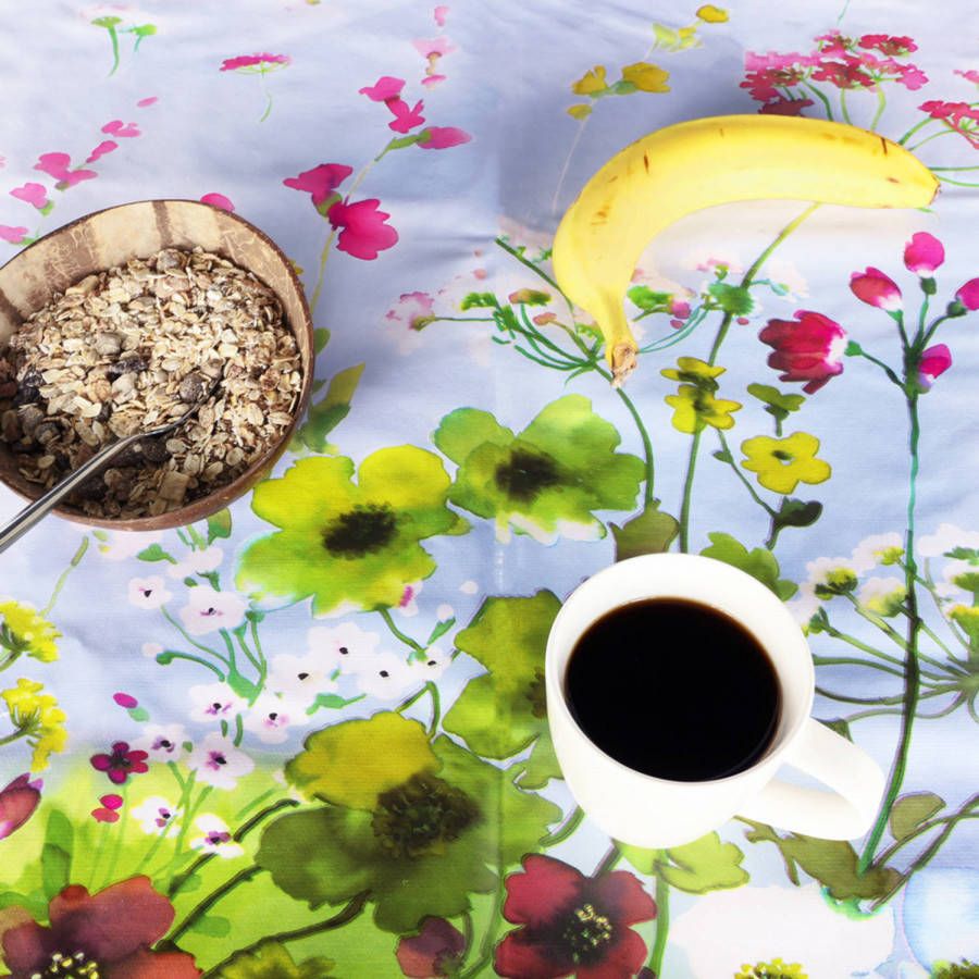 IVOL Pvc Tafelzeil Bloemenveld 140 X 240 Cm